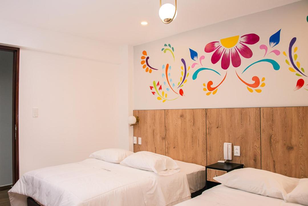 Platero Hotel Ayacucho Exterior photo